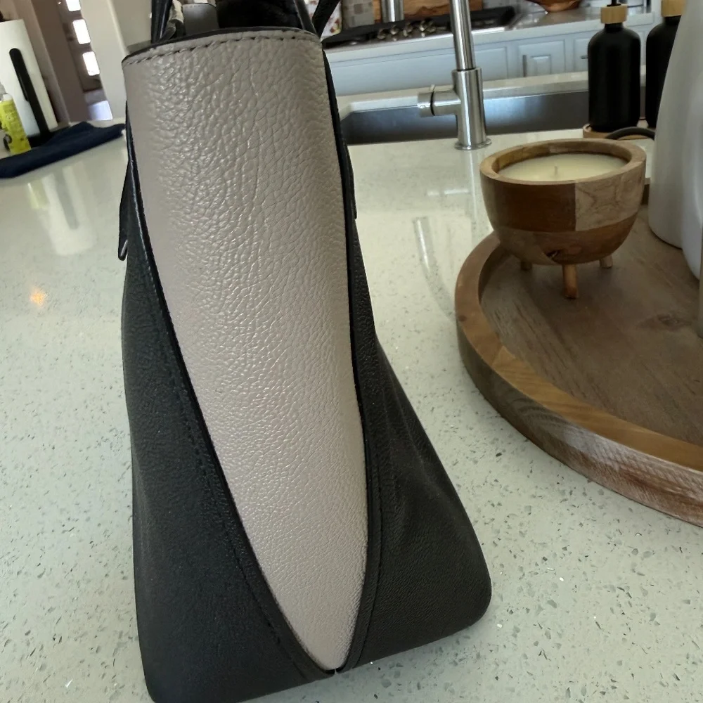 Kate Spade Black & Cream Two-Tone Structured Shoulder Bag